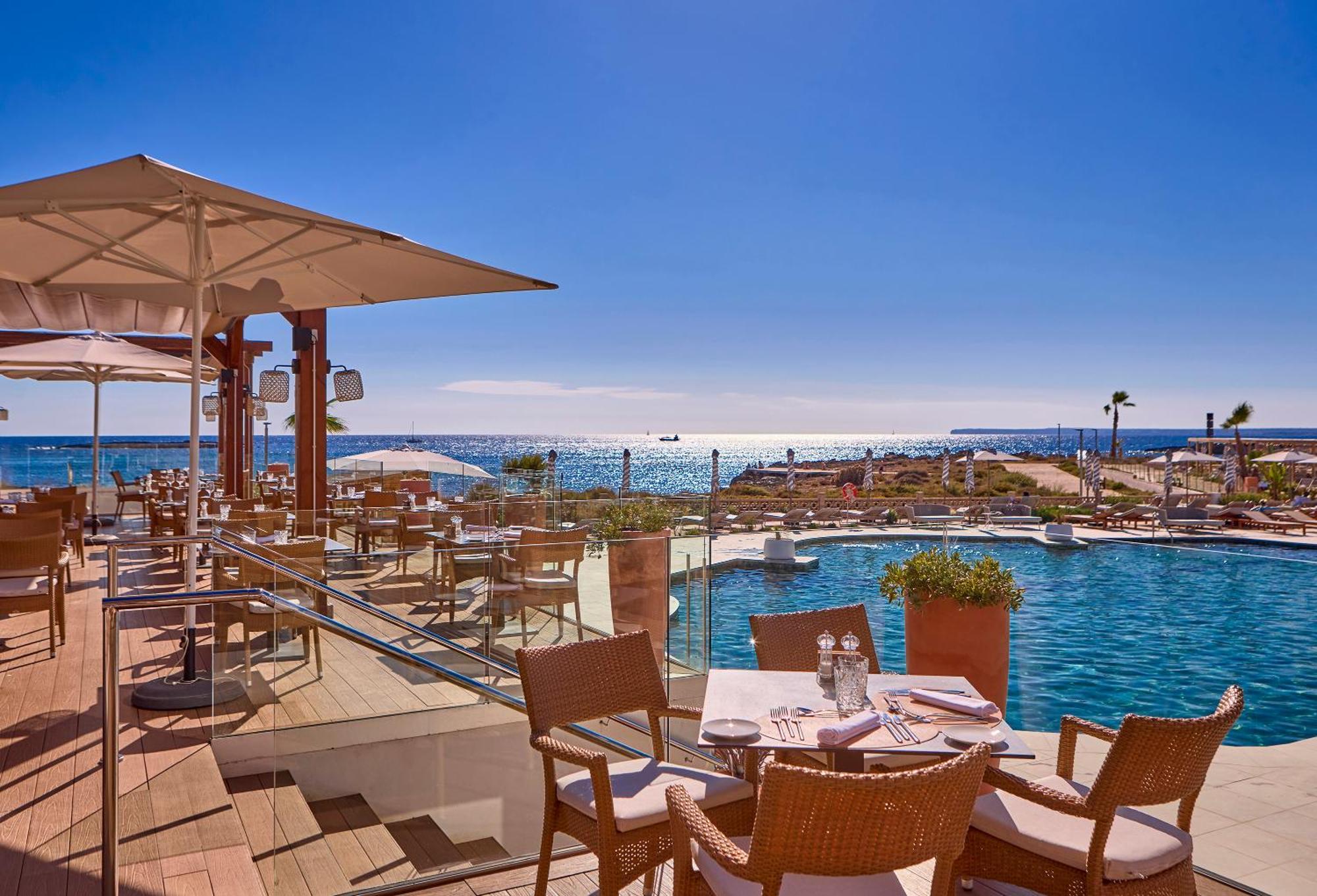 Universal Grand Leon & Spa Colonia de Sant Jordi Exteriör bild